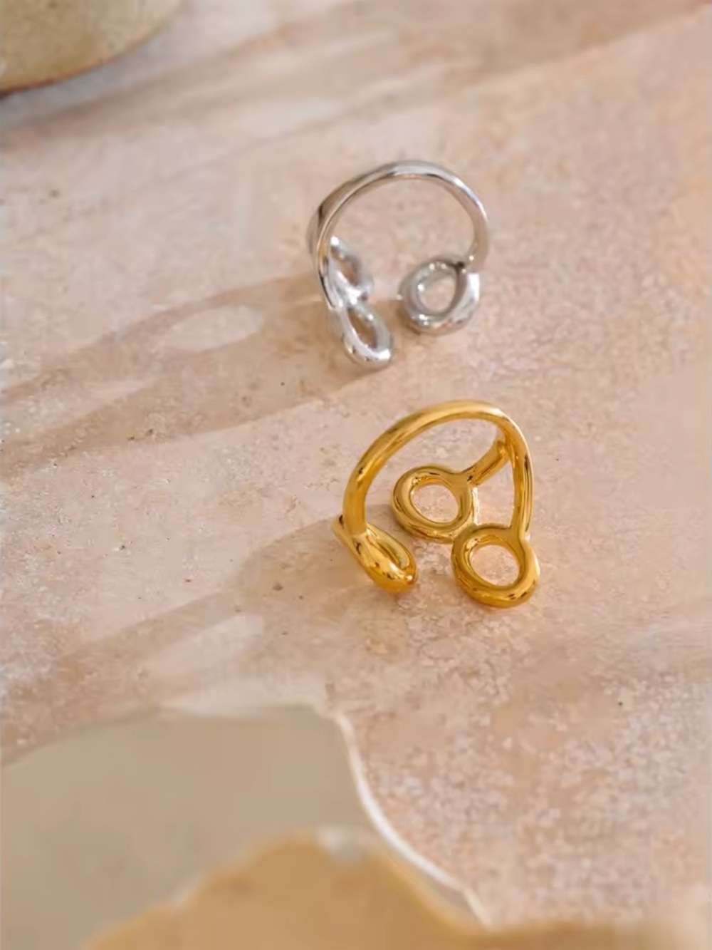 Gold color tone Triple Open Oval Statement Ring - Picture 8 of 9